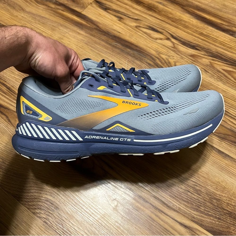 Brooks Adrenaline Gts 23 - Picture 3 of 7